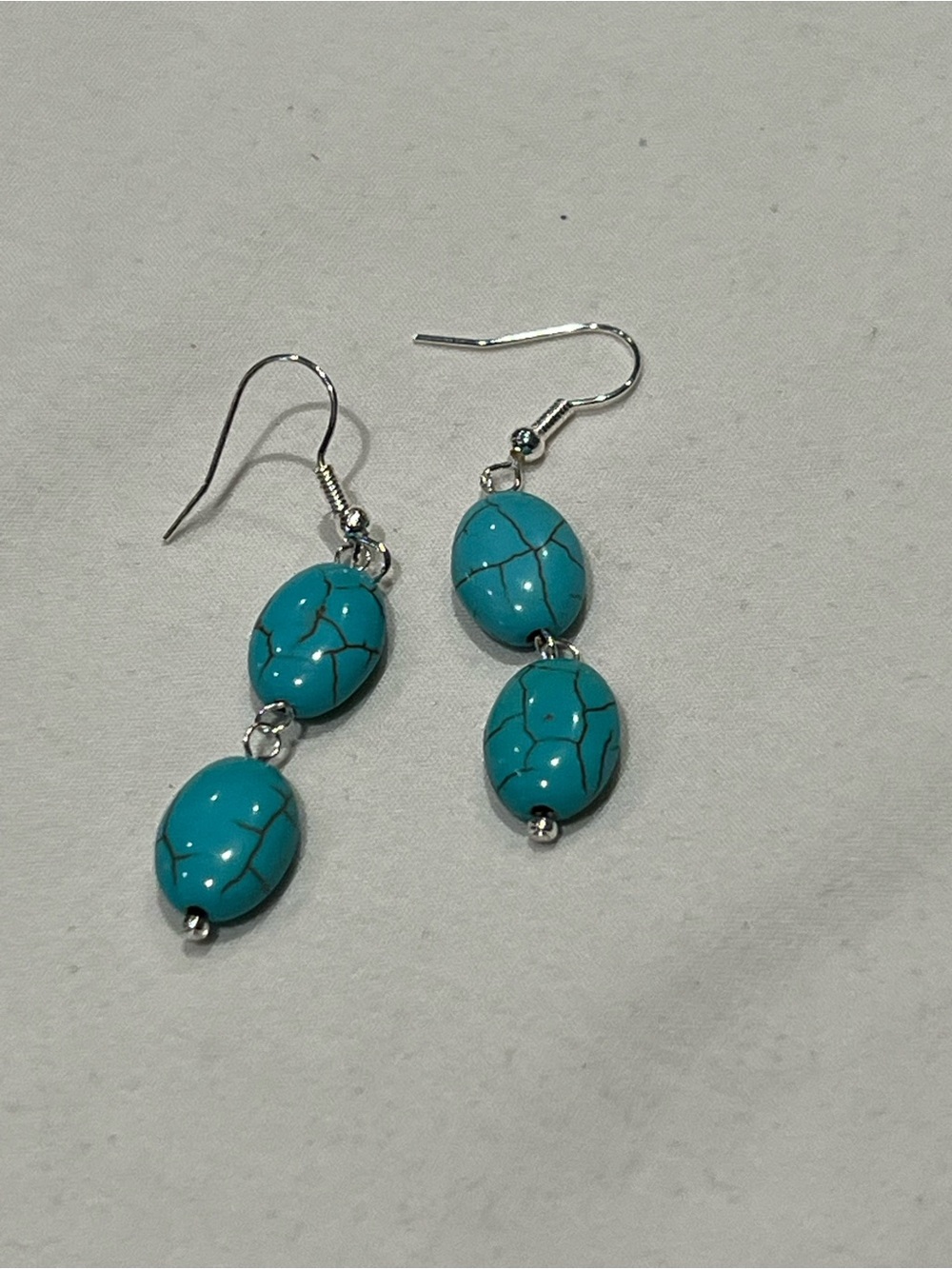 Magnesite silver plated earrings